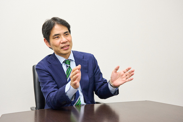 【特典】代表税理士の著作を1冊プレゼント